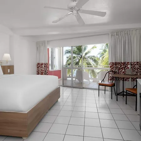 Grand Decameron Montego Beach, A Trademark All-Inclusive Resort Montego Bay Exterior photo